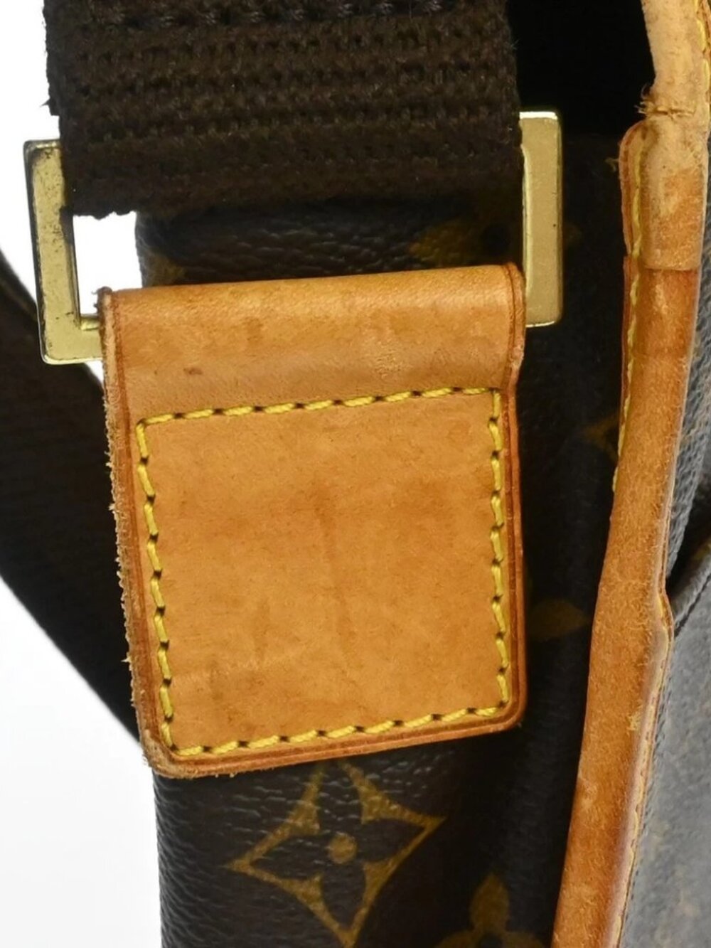 LOUIS VUITTON MESSENGER BOSPHORE GM SHOULDER BAG - Picture 9 of 16